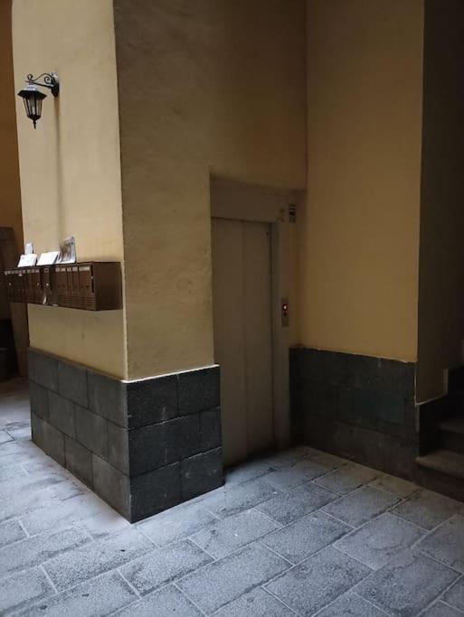 Mores'House Napoli Eksteriør bilde